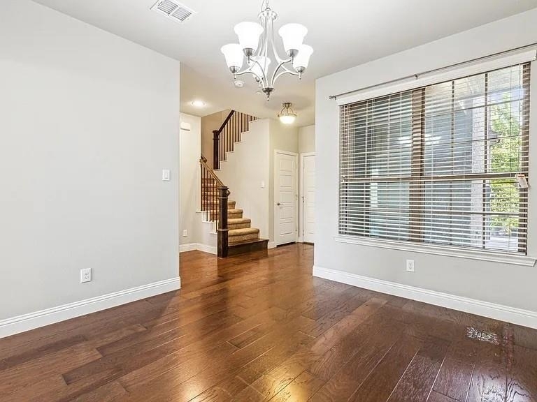 4820 Pasadena Drive - Photo 3