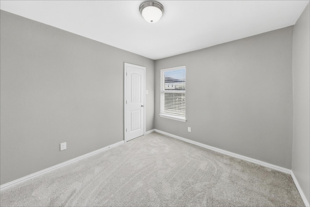 733 River Hill Lane - Photo 13