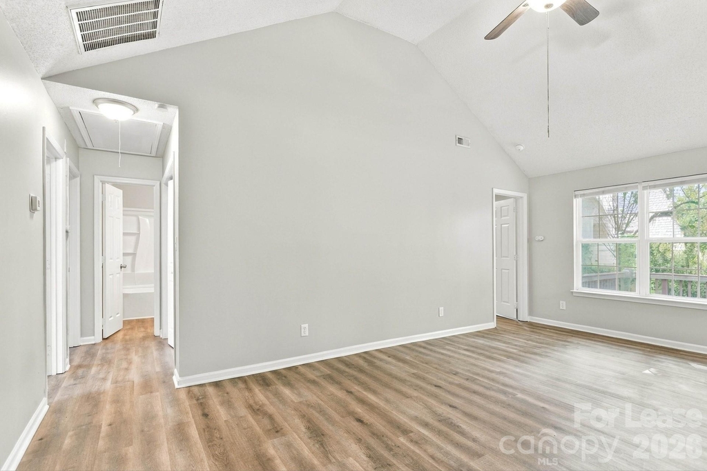 2639 Daffodil Drive - Photo 7