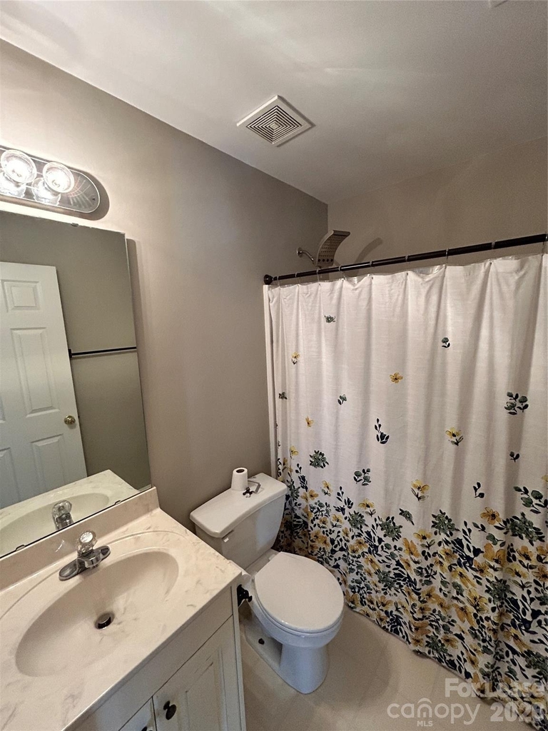 1547 Cambridge Heights Place Nw - Photo 8