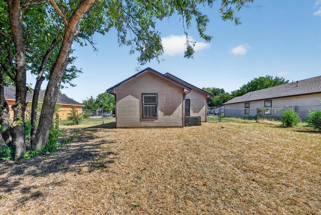 5304 Carol Avenue - Photo 22