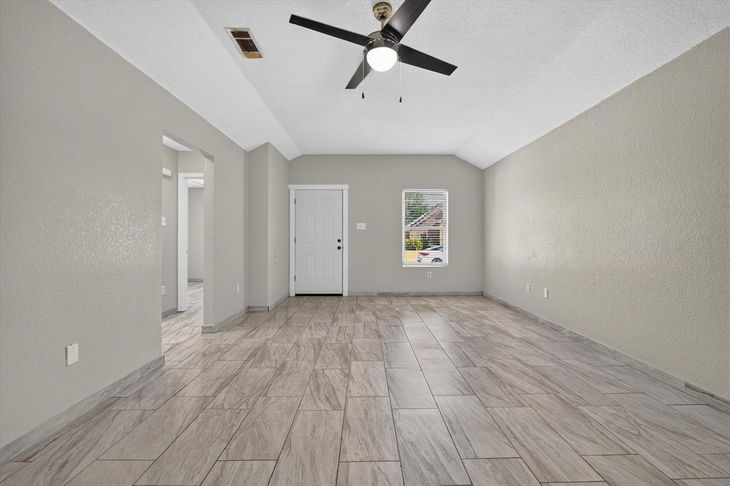 5304 Carol Avenue - Photo 4
