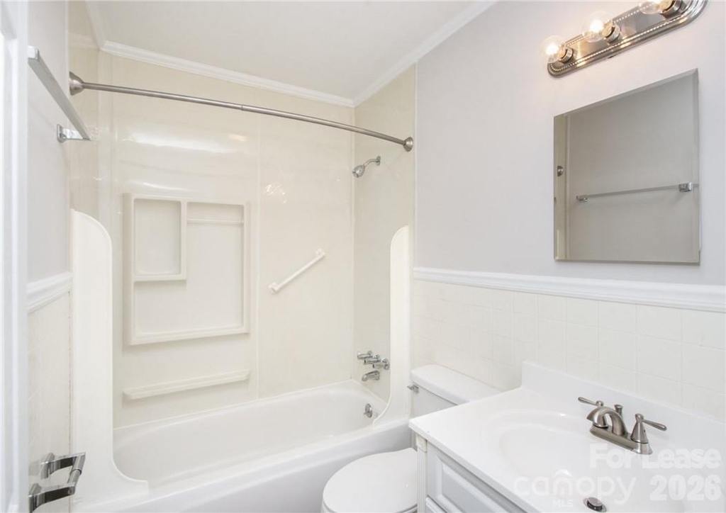 2517 Heywood Avenue - Photo 17