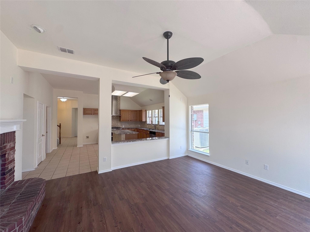 6734 Richmond Drive - Photo 2