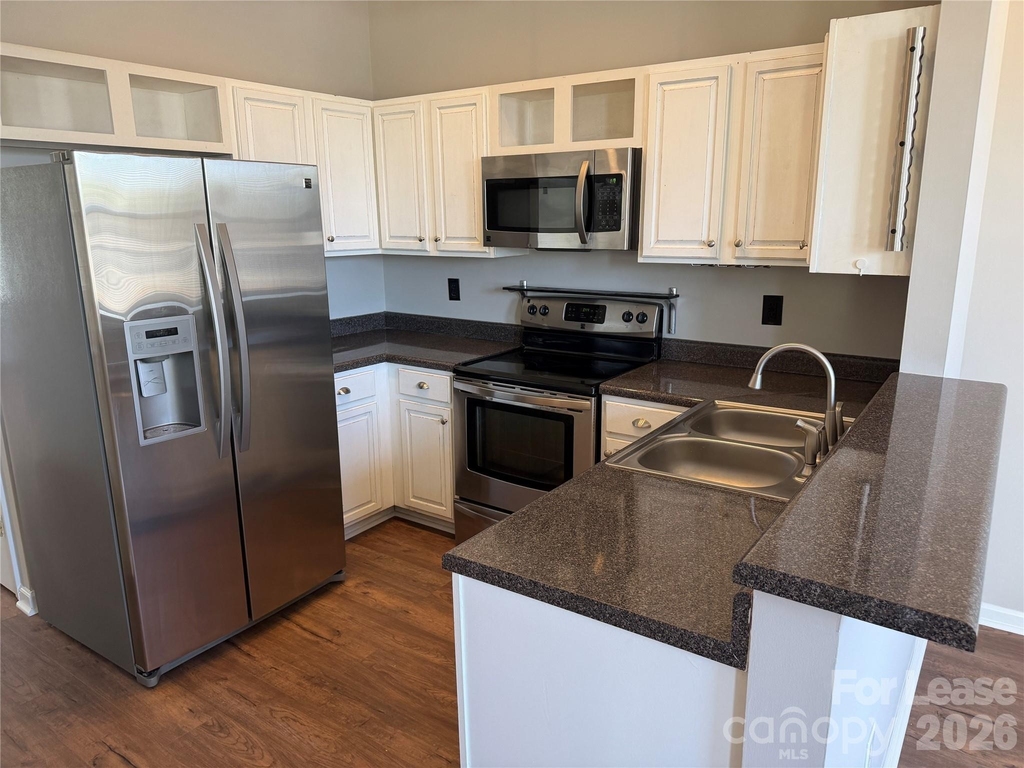 3475 Chagall Court - Photo 0