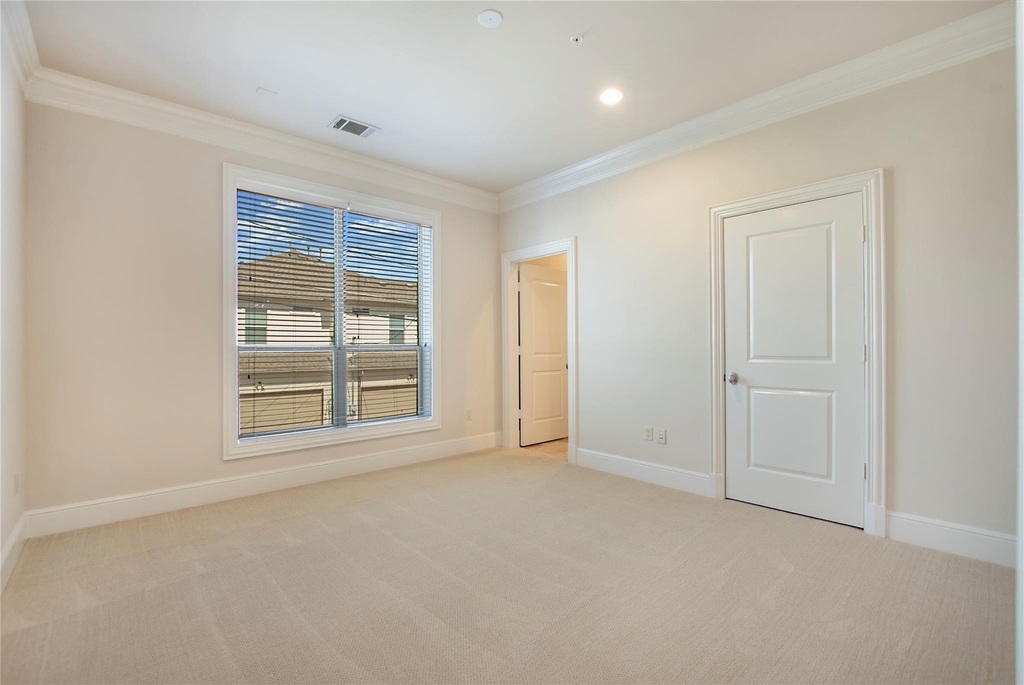 6525 Bandera Avenue - Photo 6