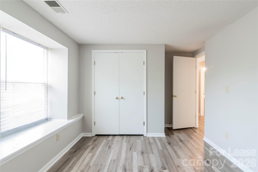 1624 Arlyn Circle - Photo 14