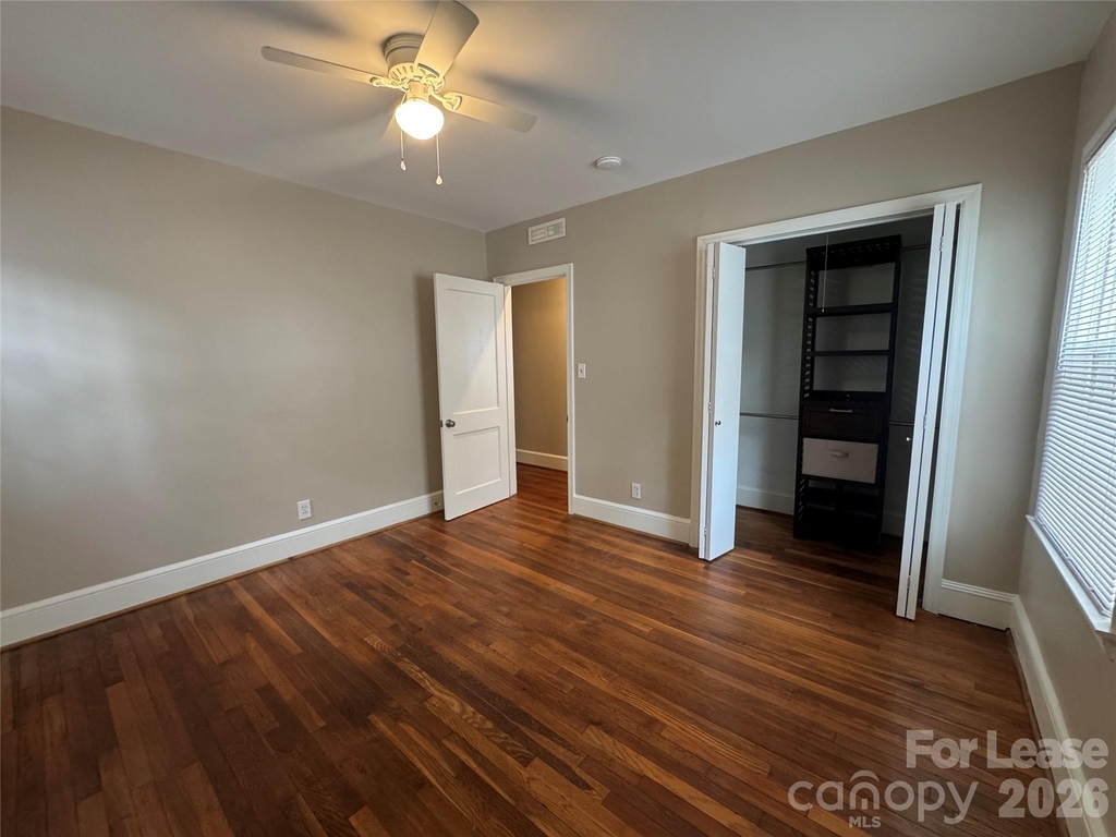 2213 Chesterfield Avenue - Photo 7