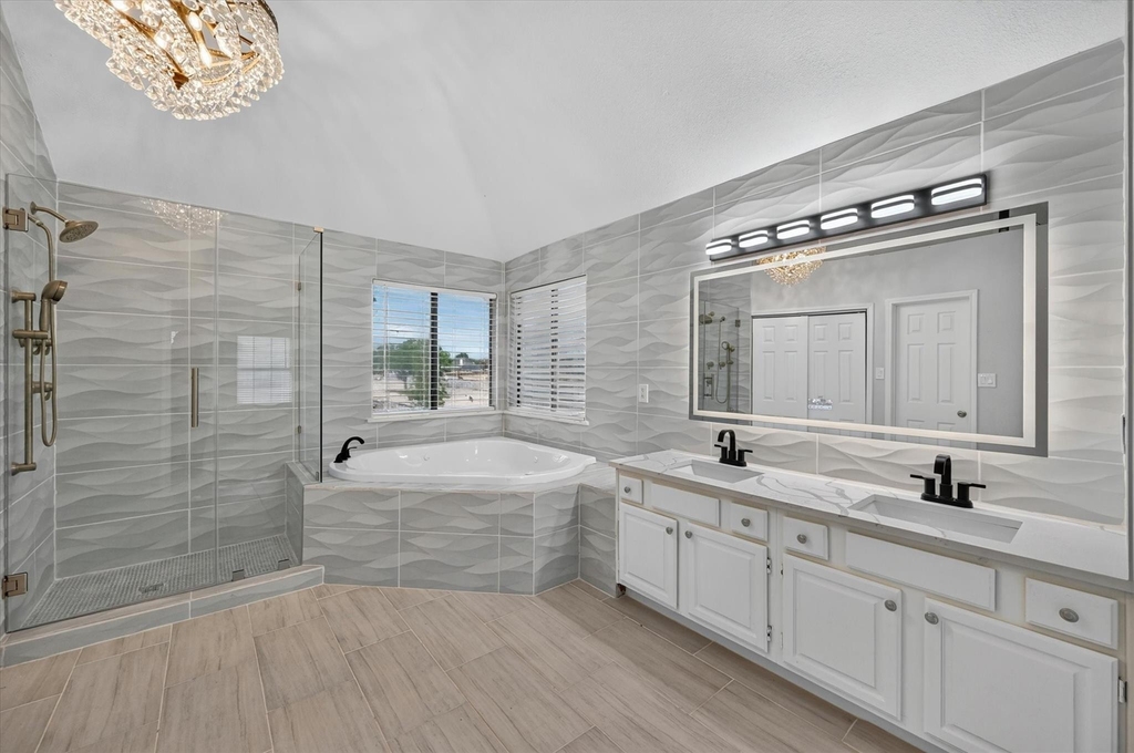 4301 Hudson Avenue - Photo 8