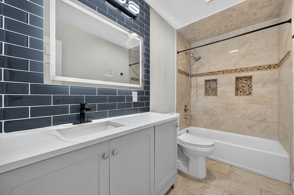 4301 Hudson Avenue - Photo 17