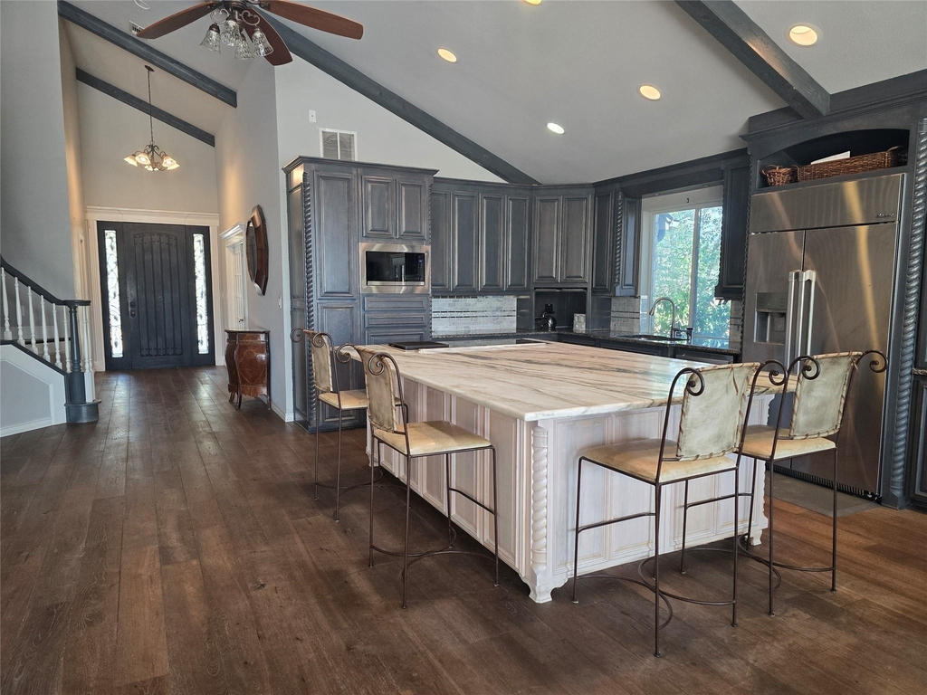437 Sugar Tree Drive - Photo 4