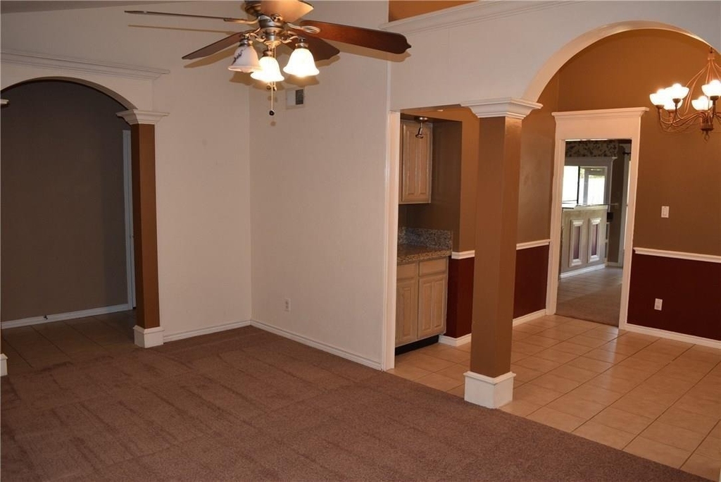 512 Rosewood Lane - Photo 7