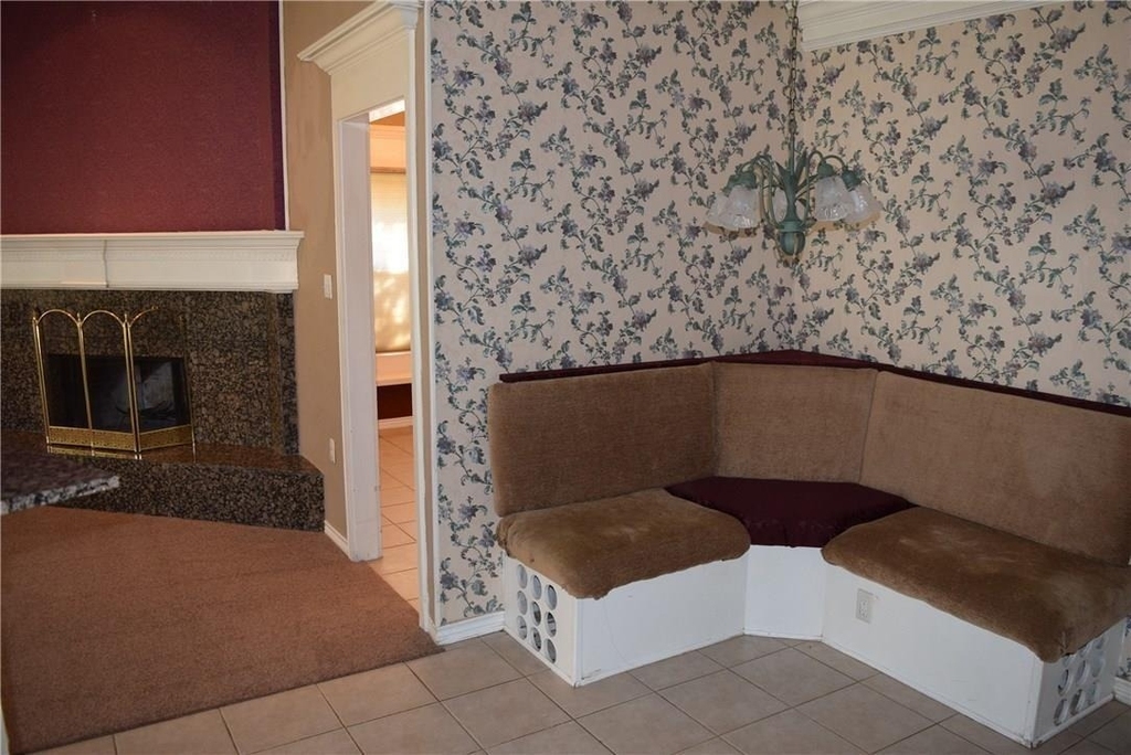 512 Rosewood Lane - Photo 11