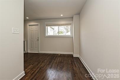 215 S Gardner Avenue - Photo 5