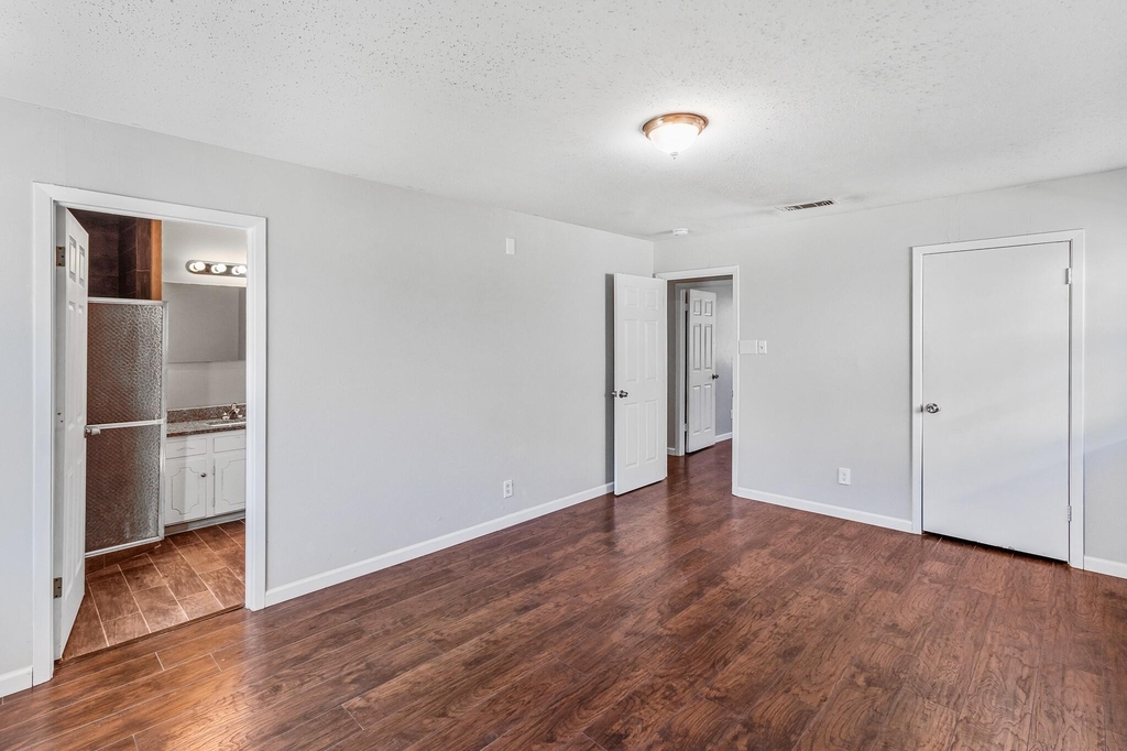 3241 Oak Timber Drive - Photo 11
