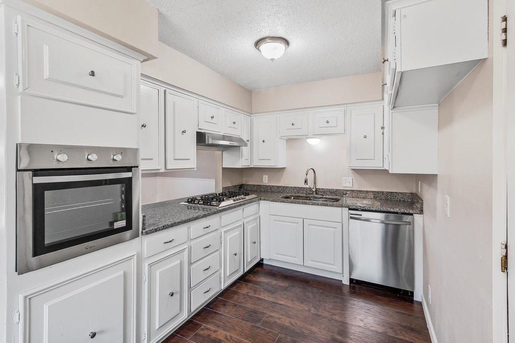 3241 Oak Timber Drive - Photo 5