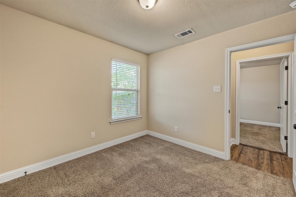3216 Cherry Lane - Photo 18