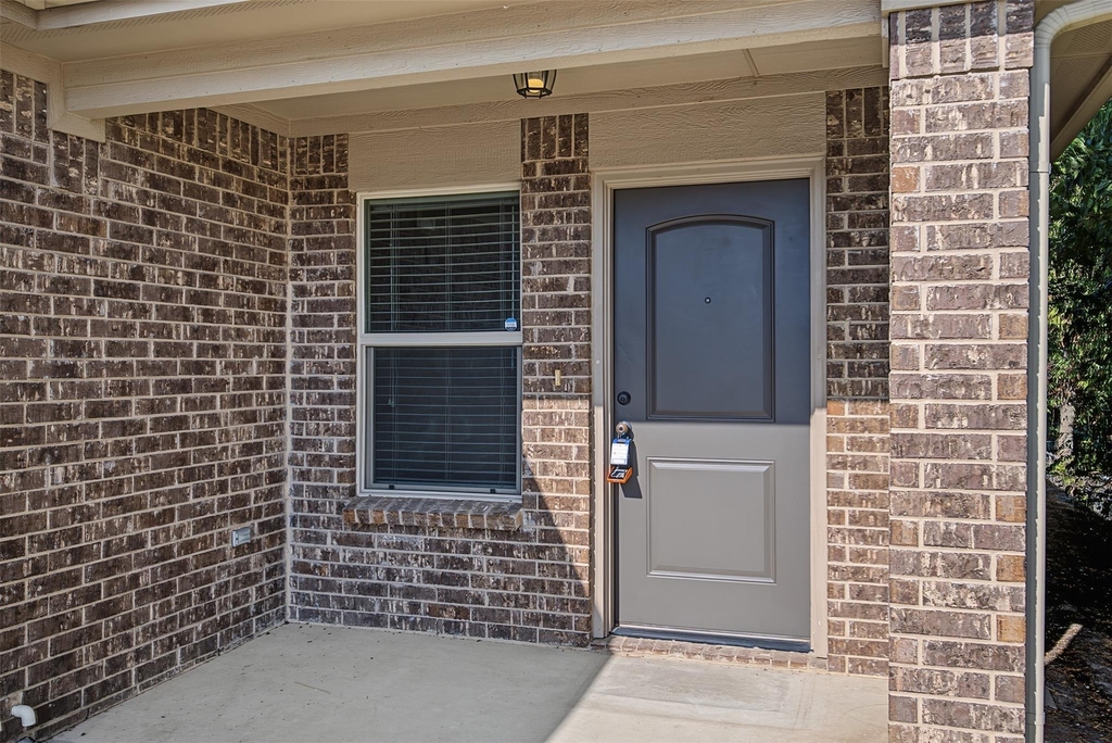 3216 Cherry Lane - Photo 2