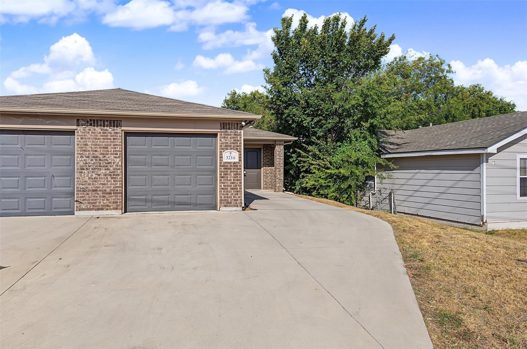 3216 Cherry Lane - Photo 0