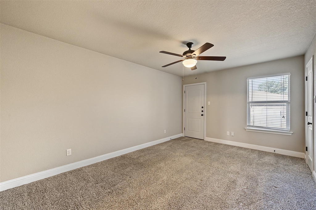 3216 Cherry Lane - Photo 19