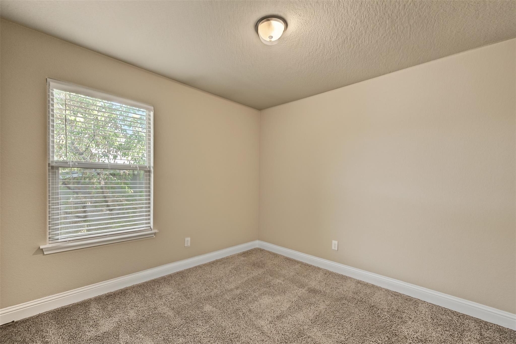 3216 Cherry Lane - Photo 12
