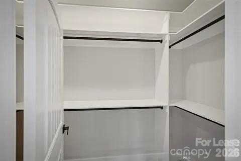 917 Overlook Drive Sw - Photo 6