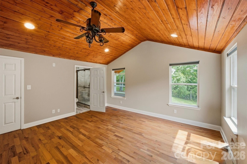 1515 Berkley Street Sw - Photo 1