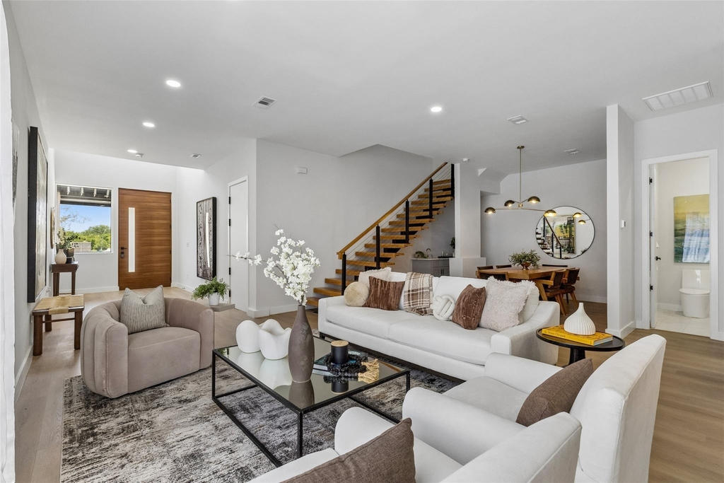 810 Premier Parkway - Photo 21