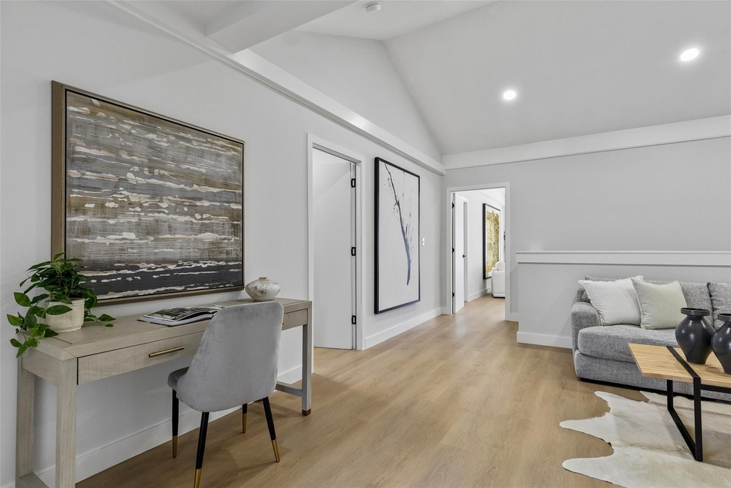 810 Premier Parkway - Photo 15