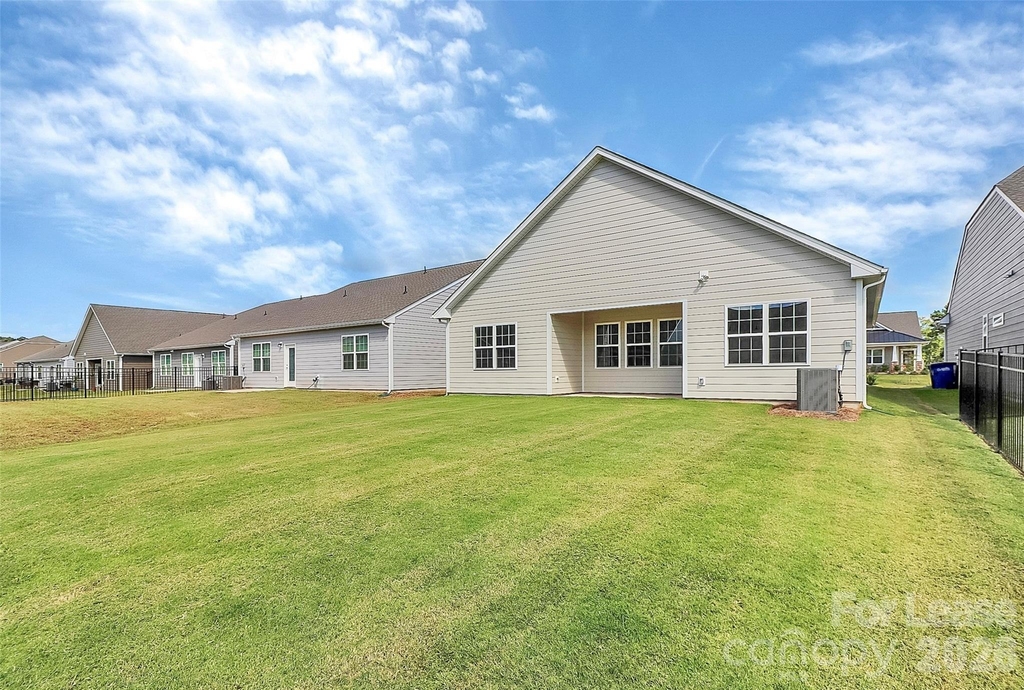 148 Pampas Place - Photo 22