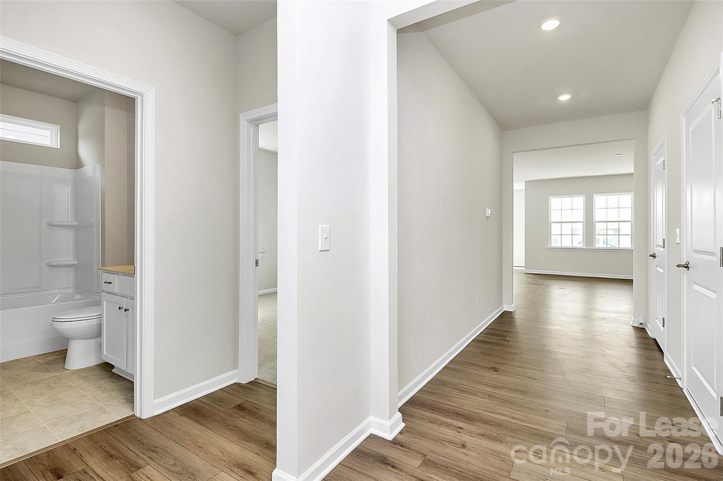 148 Pampas Place - Photo 1