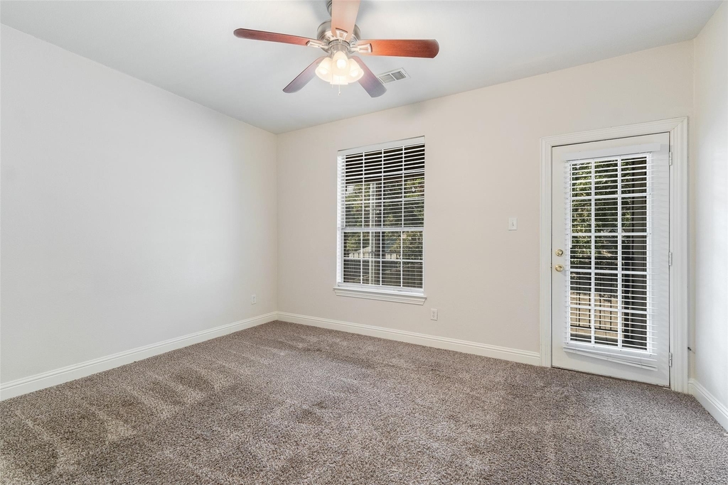 5456 Longview Street - Photo 16