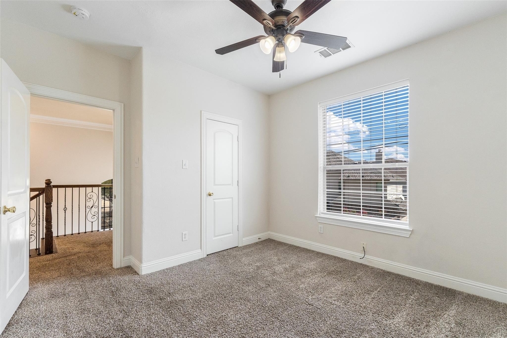 5456 Longview Street - Photo 18