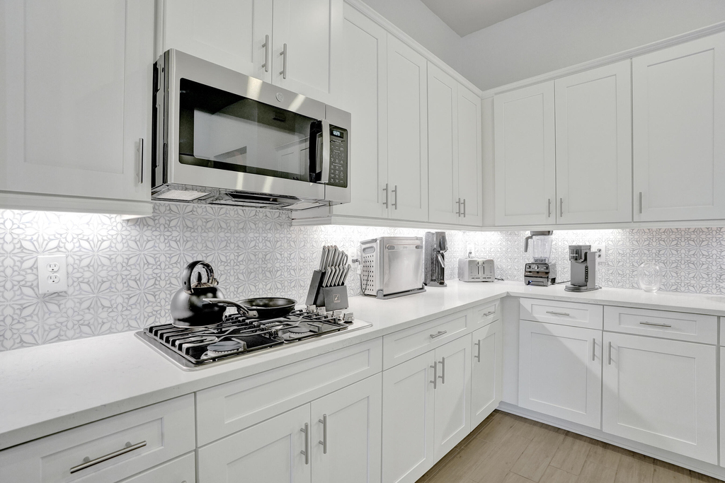 8334 W Blue Spring Drive - Photo 9