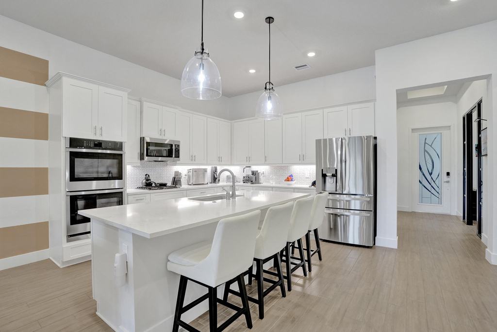 8334 W Blue Spring Drive - Photo 5