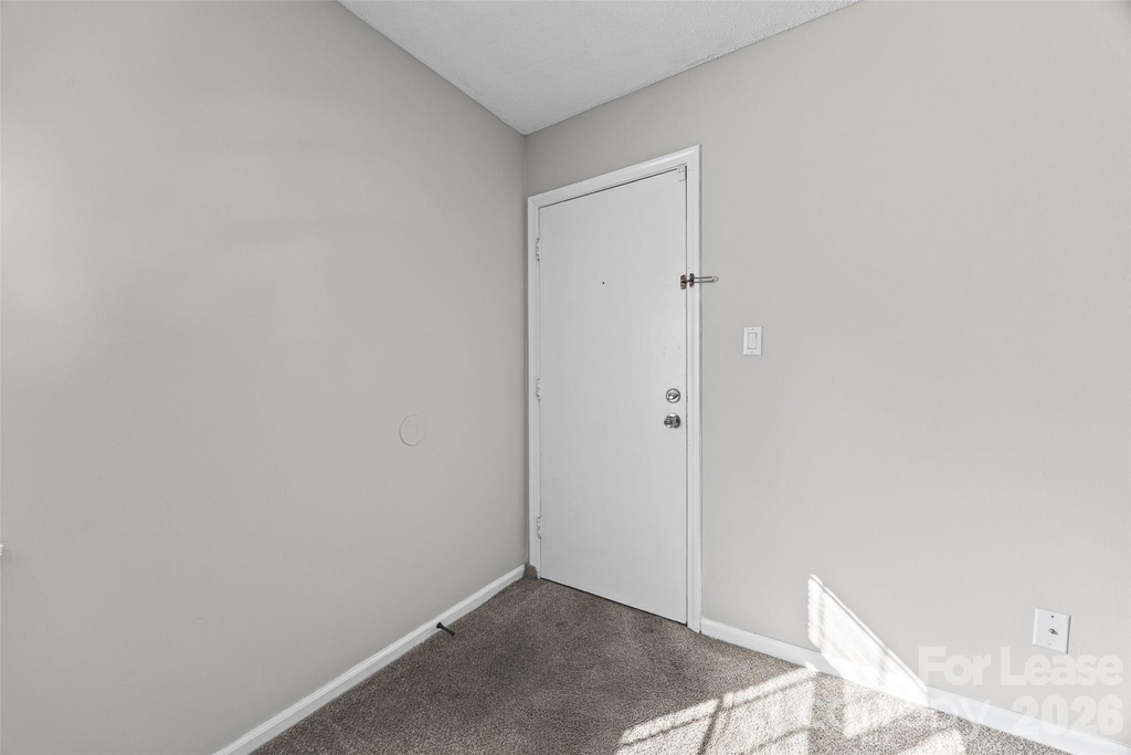 5805 Hunting Ridge Lane - Photo 3