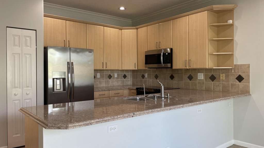 4857 Victoria Circle - Photo 3
