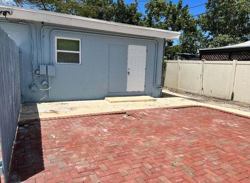 1210 S D Street - Photo 12
