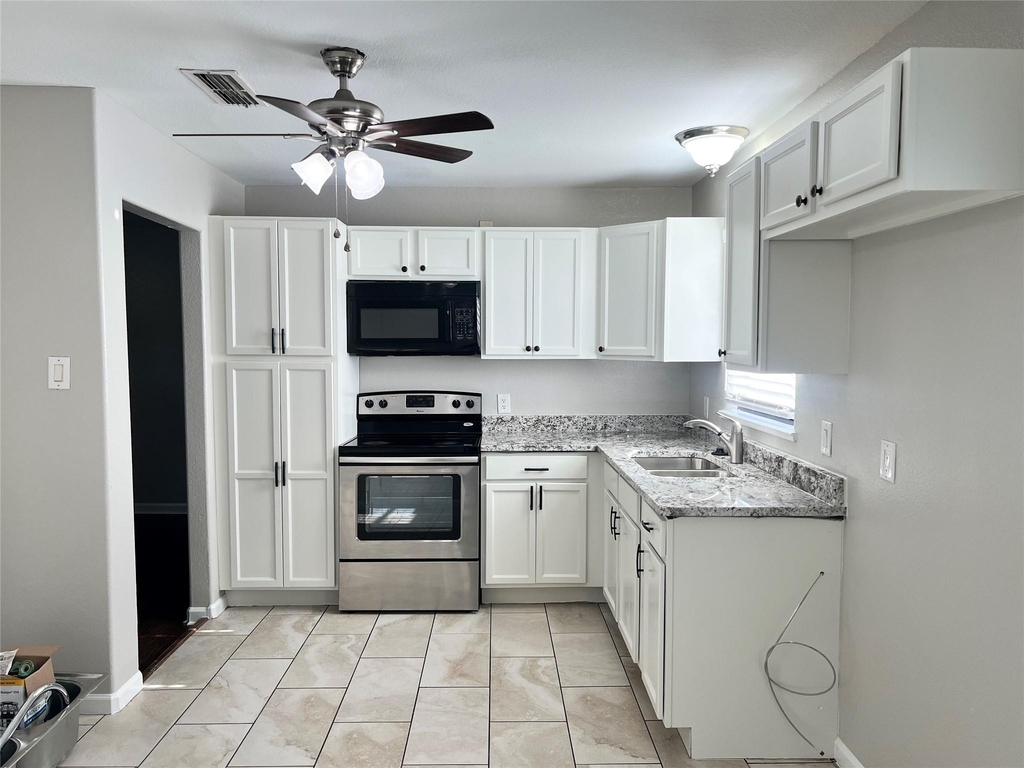 119 Nichols Street - Photo 0