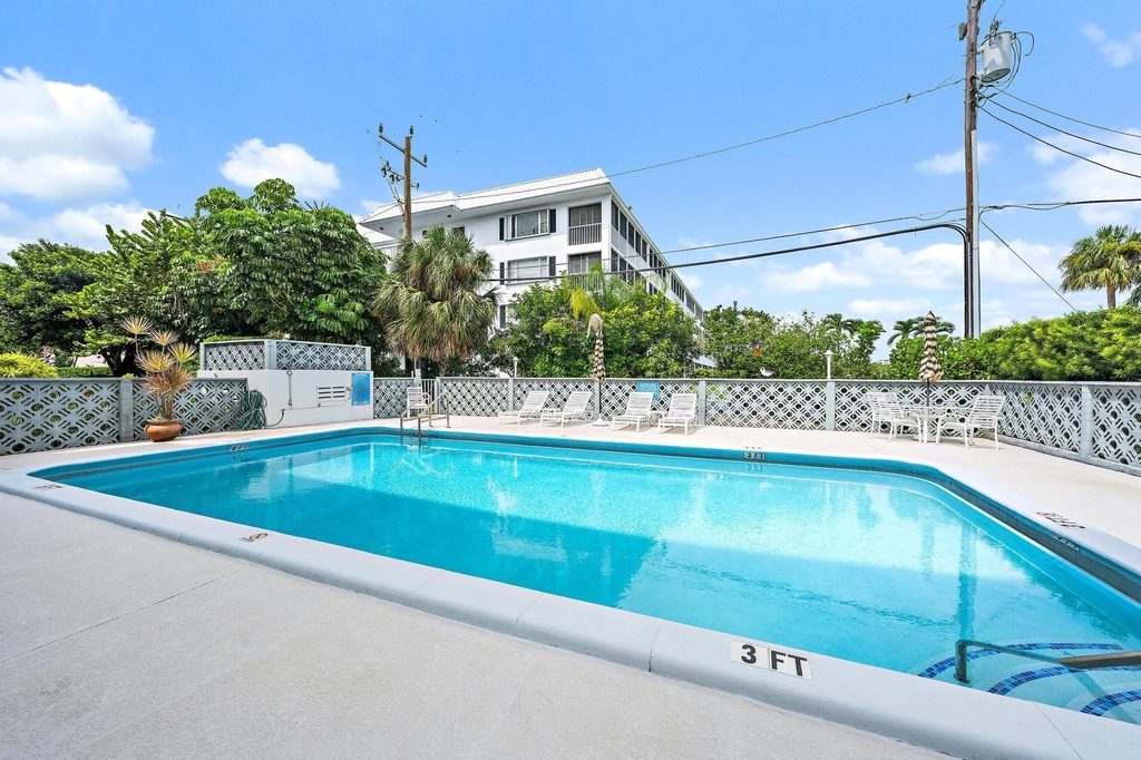 155 Yacht Club Drive - Photo 18