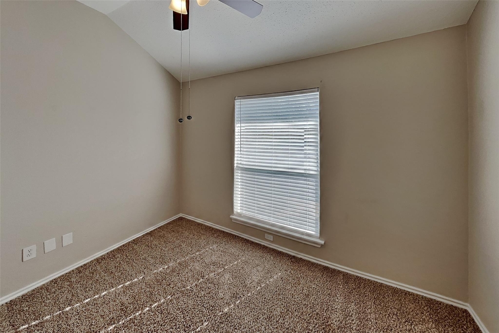 7680 Tournament Road - Photo 13