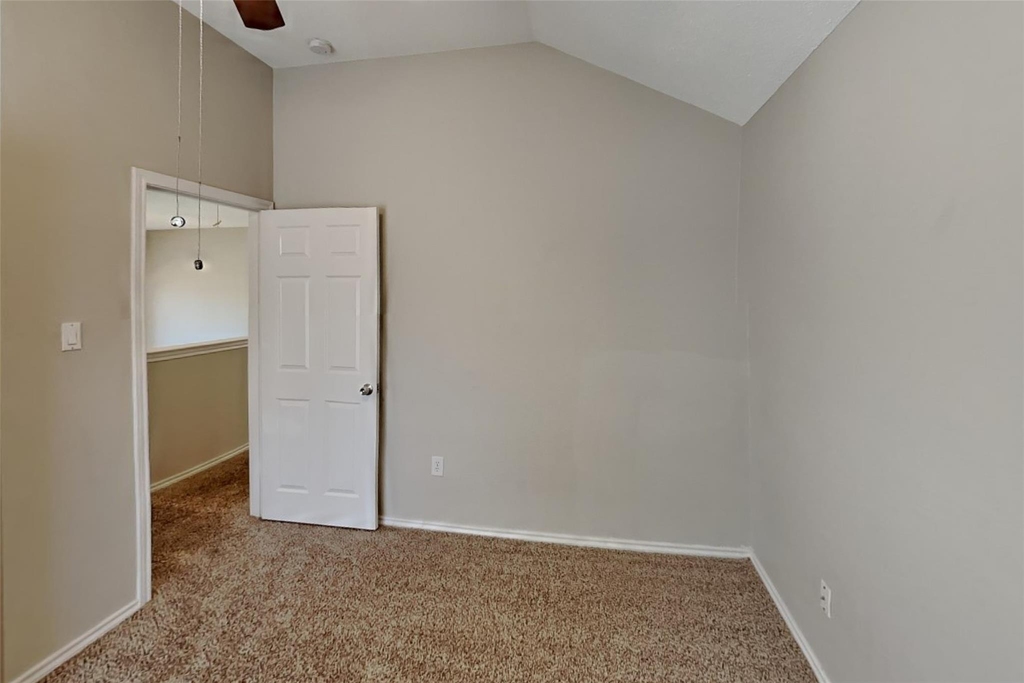 7680 Tournament Road - Photo 15