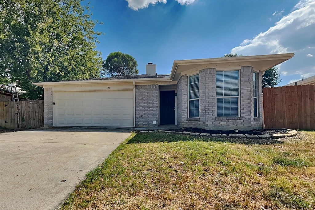 320 Faircrest Drive - Photo 0
