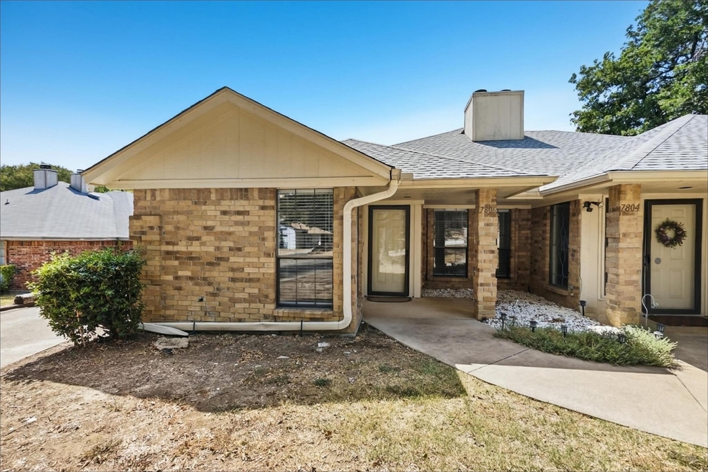 7806 Laver Court - Photo 0