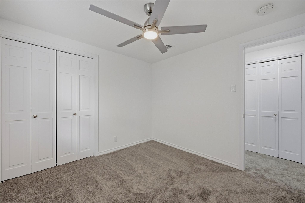 600 W Pelton Street - Photo 23