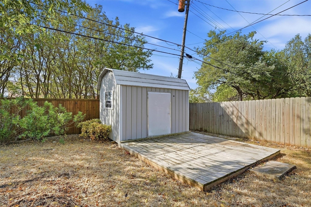 600 W Pelton Street - Photo 30