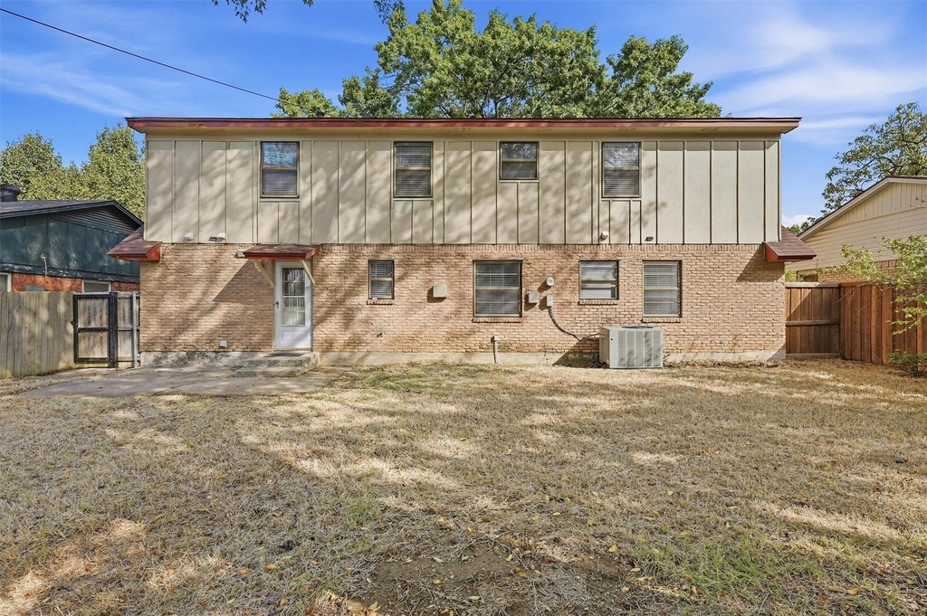 600 W Pelton Street - Photo 28