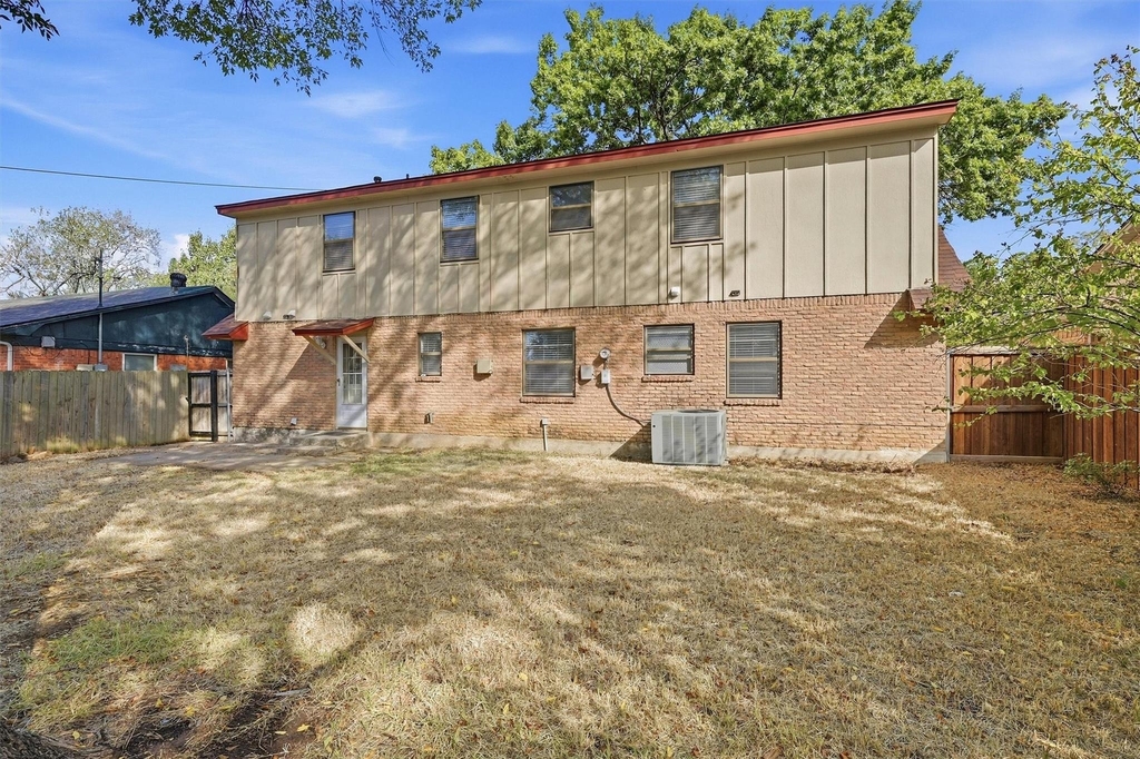 600 W Pelton Street - Photo 27