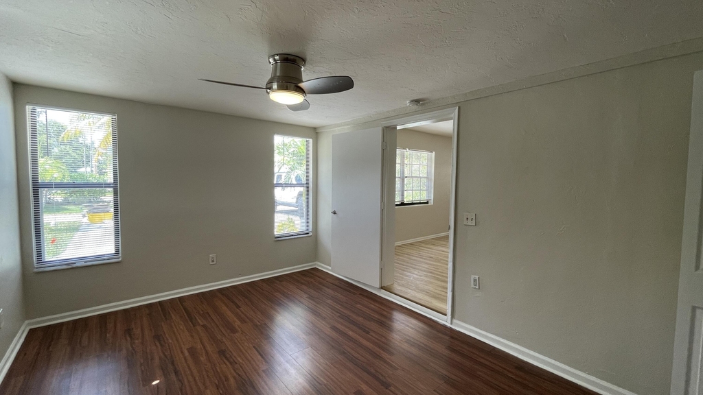 116 E Central Boulevard - Photo 14