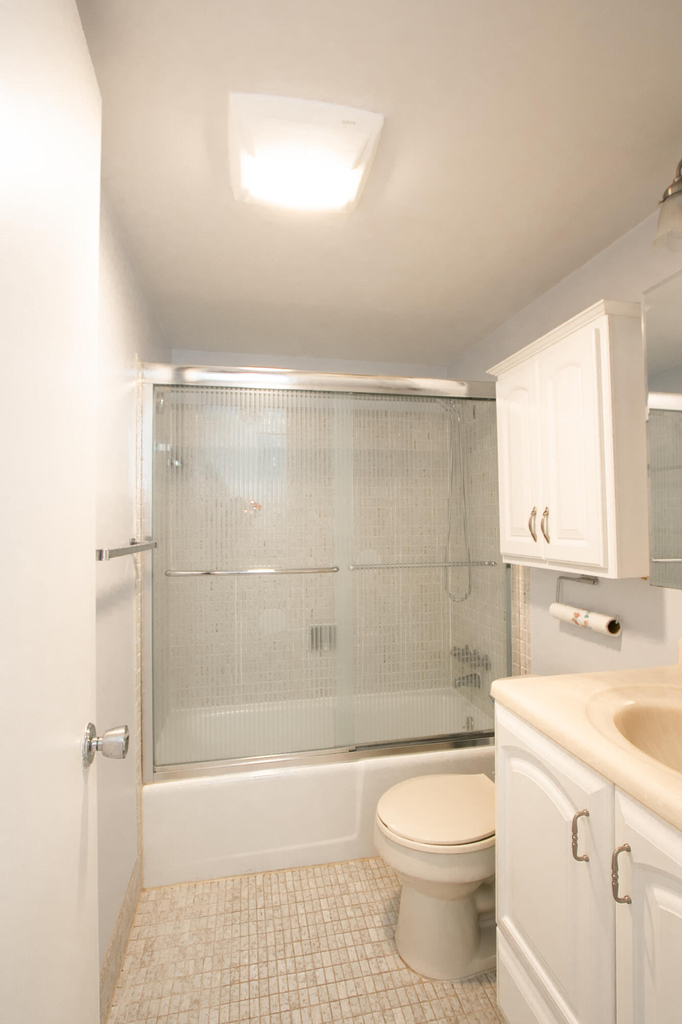 3240 Lake Osborne Drive - Photo 9